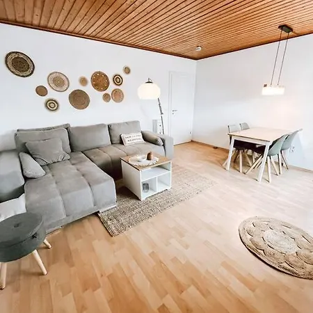Gemutliche Ferienwohnung Fur 4-5 Apartamento *